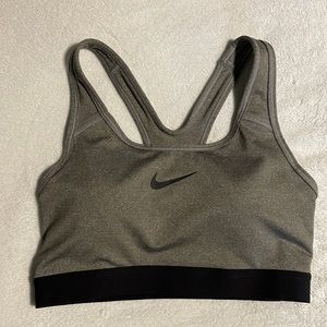 Nike Womens Sports Bra (Gray)